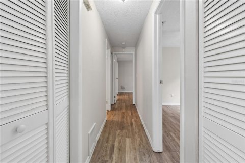 Condominio en venta en Oldsmar, Florida, 2 dormitorios, 85.01 m2 № 2148287 - foto 22