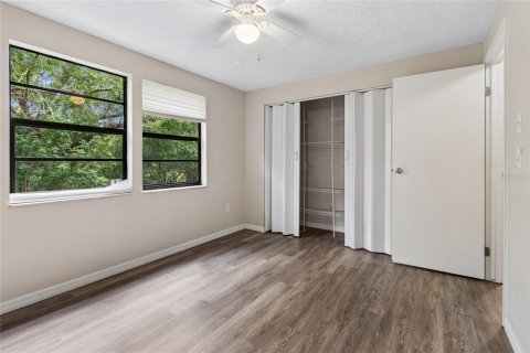 Condominio en venta en Oldsmar, Florida, 2 dormitorios, 85.01 m2 № 2148287 - foto 24