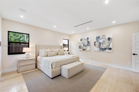 Casa en venta en Miami Shores, Florida, 6 dormitorios, 379.13 m2 № 1944909 - foto 30