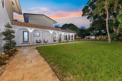 Casa en venta en Miami Shores, Florida, 6 dormitorios, 379.13 m2 № 1944909 - foto 7
