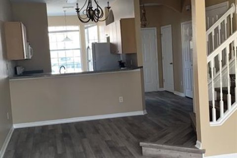 Townhouse in Kissimmee, Florida 3 bedrooms, 136.38 sq.m. № 1876783 - photo 3