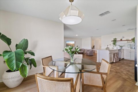 Villa ou maison à louer à Spring Hill, Floride: 4 chambres, 169.83 m2 № 2429249 - photo 23