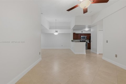 Купить кондоминиум в Мирамар, Флорида 2 спальни, 99.59м2, № 2259738 - фото 6