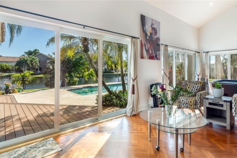 Casa en venta en Plantation, Florida, 5 dormitorios, 379.6 m2 № 2010721 - foto 14