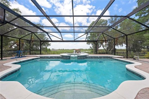 Casa en venta en Kissimmee, Florida, 5 dormitorios, 384.71 m2 № 1679827 - foto 5