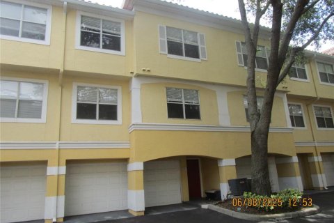 Copropriété à vendre à Maitland, Floride: 2 chambres, 118.91 m2 № 1797849 - photo 2