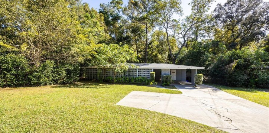 Casa en Gainesville, Florida 3 dormitorios, 124.21 m2 № 1899749