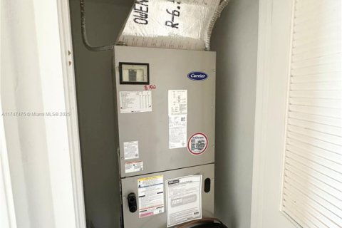 Купить таунхаус в Хомстед, Флорида 3 спальни, 159.05м2, № 1936304 - фото 12