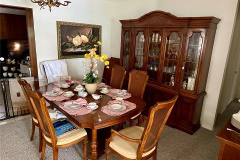 Casa en venta en Miami, Florida, 4 dormitorios, 170.94 m2 № 1986202 - foto 3