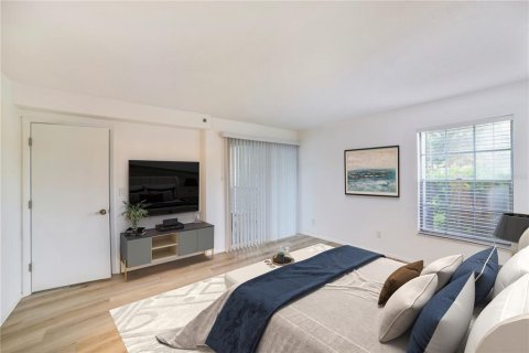 Condo in Bradenton, Florida, 2 bedrooms  № 2400329 - photo 5