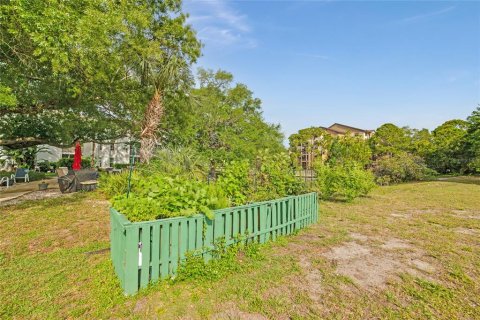 Condo in Bradenton, Florida, 2 bedrooms  № 2400329 - photo 21