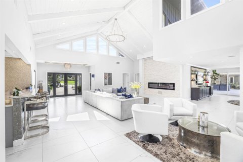 Casa en venta en Palm Beach Gardens, Florida, 4 dormitorios, 347.18 m2 № 2249618 - foto 17