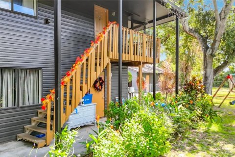 Immobilier commercial à vendre à Bradenton, Floride: 7 chambres, 304.35 m2 № 2388788 - photo 27