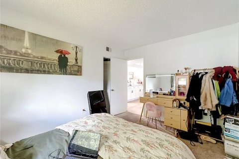 Immobilier commercial à vendre à Bradenton, Floride: 7 chambres, 304.35 m2 № 2388788 - photo 17