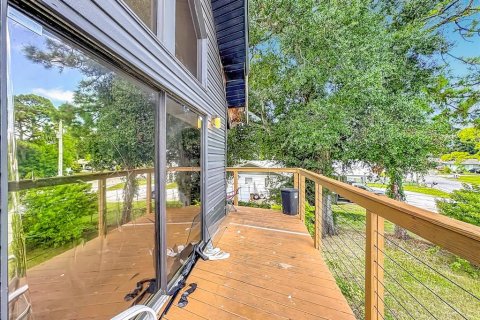 Immobilier commercial à vendre à Bradenton, Floride: 7 chambres, 304.35 m2 № 2388788 - photo 23