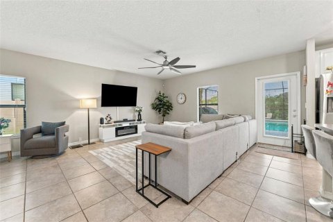 House in Riverview, Florida 5 bedrooms, 210.33 sq.m. № 2393769 - photo 24