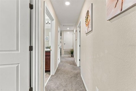 House in Riverview, Florida 5 bedrooms, 210.33 sq.m. № 2393769 - photo 14