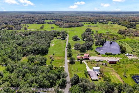 Villa ou maison à vendre à Orlando, Floride: 3 chambres, 160.54 m2 № 1422406 - photo 1