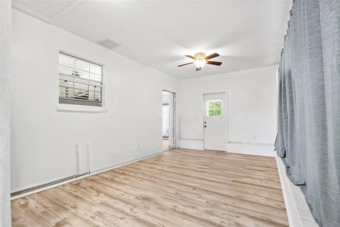 House in Saint Petersburg, Florida 2 bedrooms, 114.55 sq.m. № 1894495 - photo 23