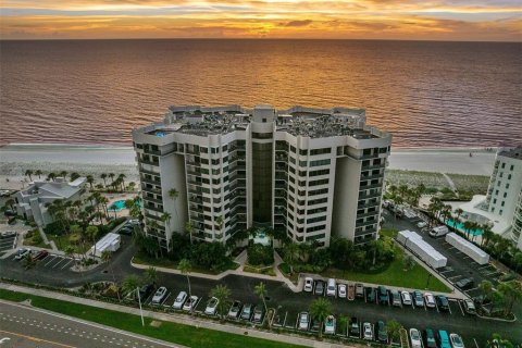 Condo in Clearwater, Florida, 2 bedrooms  № 2291691 - photo 2