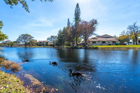 Adosado en venta en Sunrise, Florida, 2 dormitorios, 99.78 m2 № 2033126 - foto 27