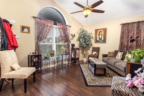 Casa en venta en Kissimmee, Florida, 4 dormitorios, 227.05 m2 № 1903980 - foto 6