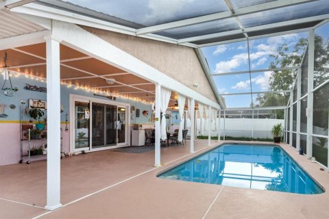 Casa en venta en Kissimmee, Florida, 4 dormitorios, 227.05 m2 № 1903980 - foto 27