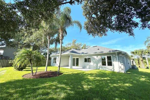 House in Palm Coast, Florida 4 bedrooms, 200.39 sq.m. № 1548531 - photo 19