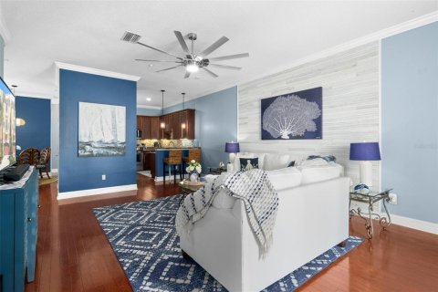 Townhouse in Apollo Beach, Florida 5 bedrooms, 299.33 sq.m. № 1567549 - photo 12