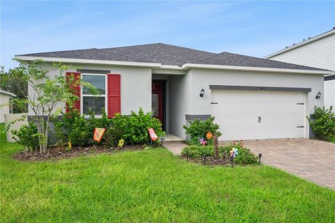 House in Clermont, Florida 4 bedrooms, 184.23 sq.m. № 2393748 - photo 2
