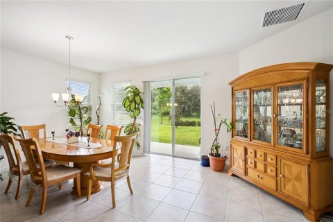 House in Clermont, Florida 4 bedrooms, 184.23 sq.m. № 2393748 - photo 14
