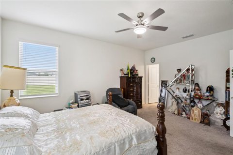 House in Clermont, Florida 4 bedrooms, 184.23 sq.m. № 2393748 - photo 20