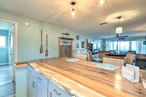 Condominio en venta en Sarasota, Florida, 2 dormitorios, 119.1 m2 № 2201532 - foto 6