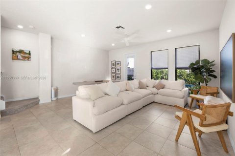 Touwnhouse à vendre à Oakland Park, Floride: 3 chambres, 162.95 m2 № 2153089 - photo 7