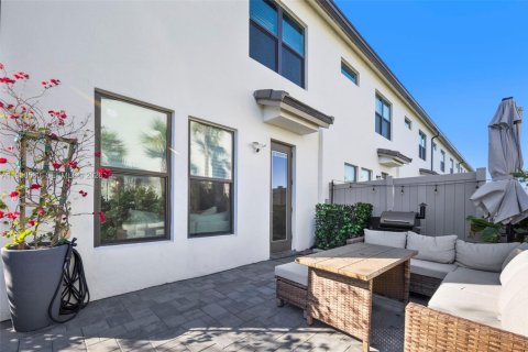 Touwnhouse à vendre à Oakland Park, Floride: 3 chambres, 162.95 m2 № 2153089 - photo 23