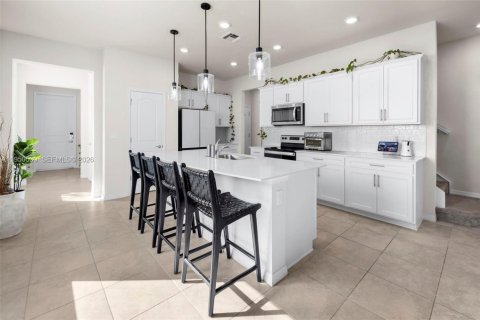 Touwnhouse à vendre à Oakland Park, Floride: 3 chambres, 162.95 m2 № 2153089 - photo 9