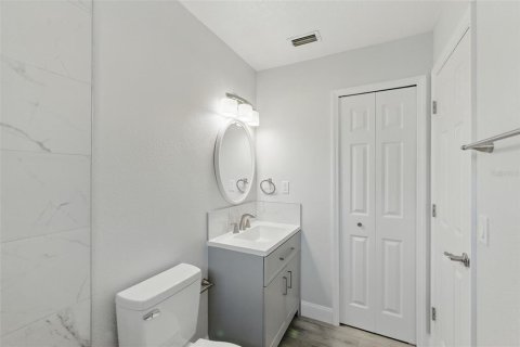 Casa en alquiler en Orlando, Florida, 4 dormitorios, 150.87 m2 № 2200626 - foto 15