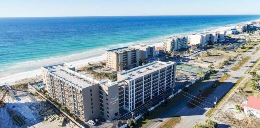 Condo in Fort Walton Beach, Florida, 3 bedrooms  № 558986