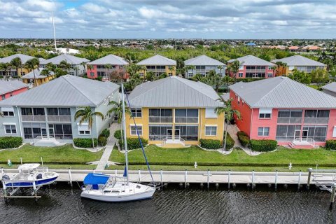 Condominio en venta en Punta Gorda, Florida, 3 dormitorios, 140.93 m2 № 2099328 - foto 4