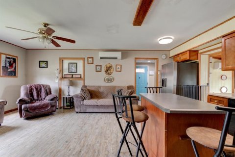 House in Daytona Beach, Florida 3 bedrooms, 157.47 sq.m. № 1821003 - photo 8