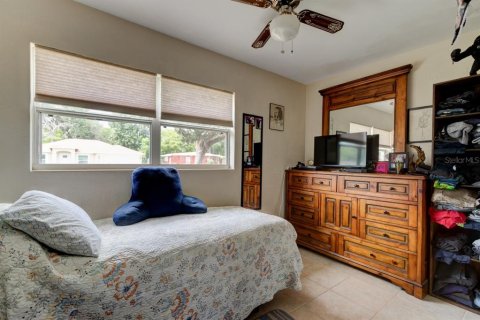 House in Daytona Beach, Florida 3 bedrooms, 157.47 sq.m. № 1821003 - photo 24