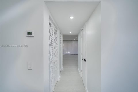 Adosado en venta en Davie, Florida, 3 dormitorios, 156.08 m2 № 1974499 - foto 6