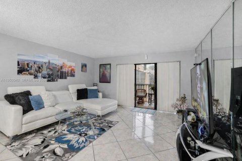 Condominio en Miami, Florida, 2 dormitorios  № 2154449