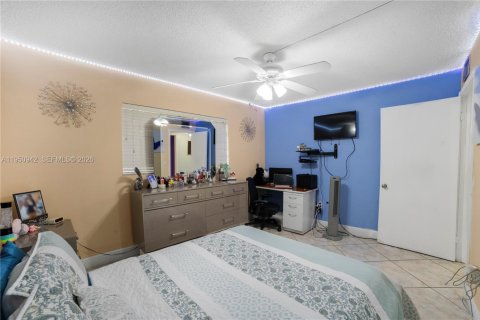 Condominio en venta en Miami, Florida, 2 dormitorios, 91.51 m2 № 2154449 - foto 19