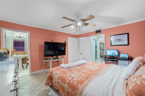 Condominio en venta en Miami, Florida, 2 dormitorios, 91.51 m2 № 2154449 - foto 13
