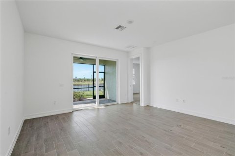 Casa en alquiler en Punta Gorda, Florida, 2 dormitorios, 139.63 m2 № 1915382 - foto 13