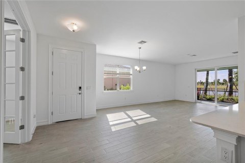 Casa en alquiler en Punta Gorda, Florida, 2 dormitorios, 139.63 m2 № 1915382 - foto 10