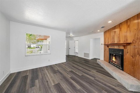Villa ou maison à vendre à Oldsmar, Floride: 3 chambres, 139.17 m2 № 1904326 - photo 5