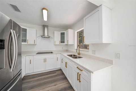 Villa ou maison à vendre à Oldsmar, Floride: 3 chambres, 139.17 m2 № 1904326 - photo 7