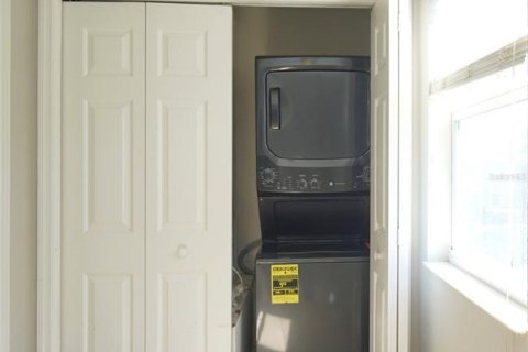 Touwnhouse à louer à Tampa, Floride: 2 chambres, 116.31 m2 № 2410461 - photo 23